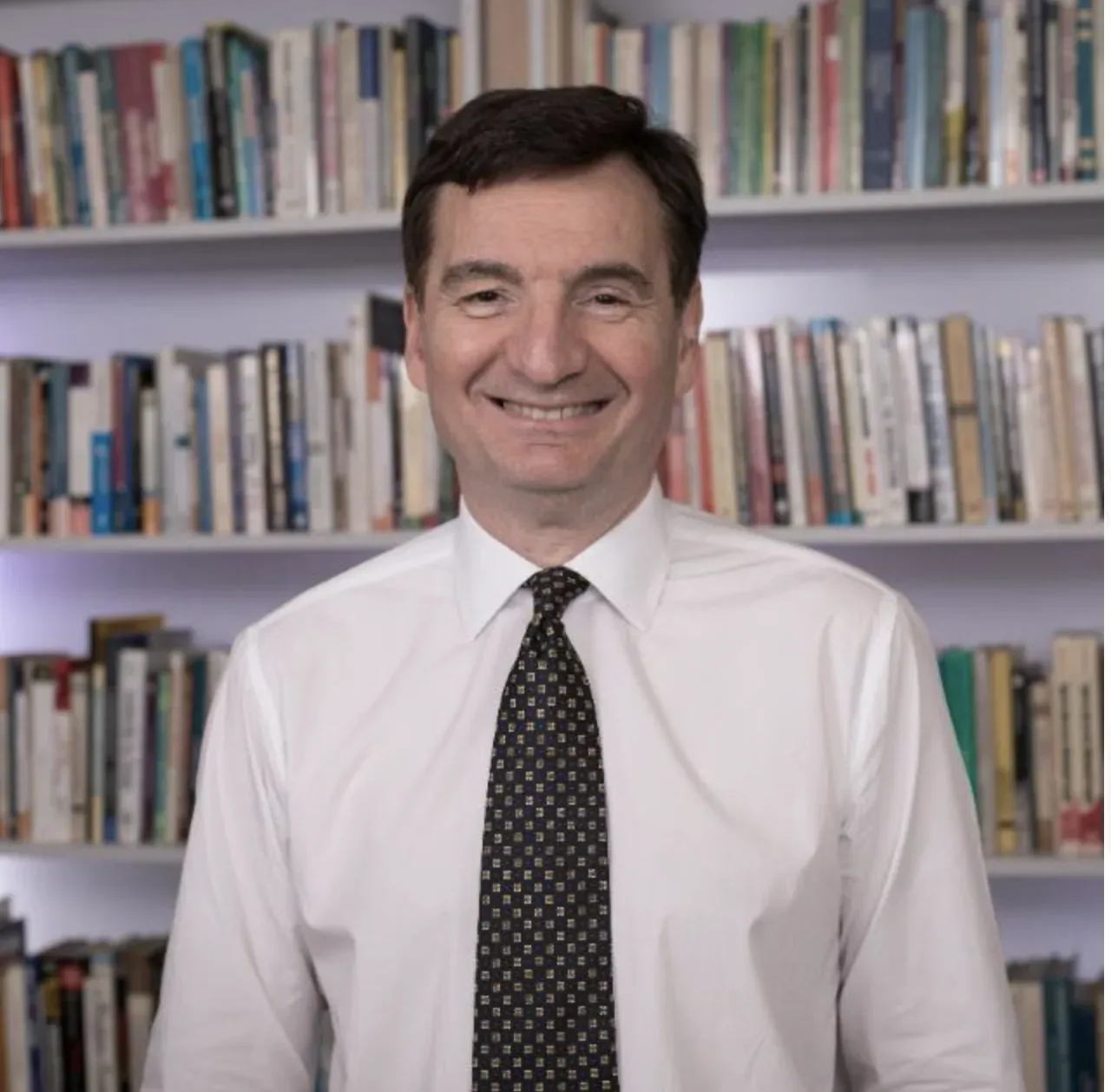 Luis María Cravino